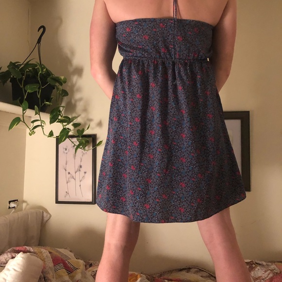 Floral sundress, halter, American Eagle - Picture 2 of 8